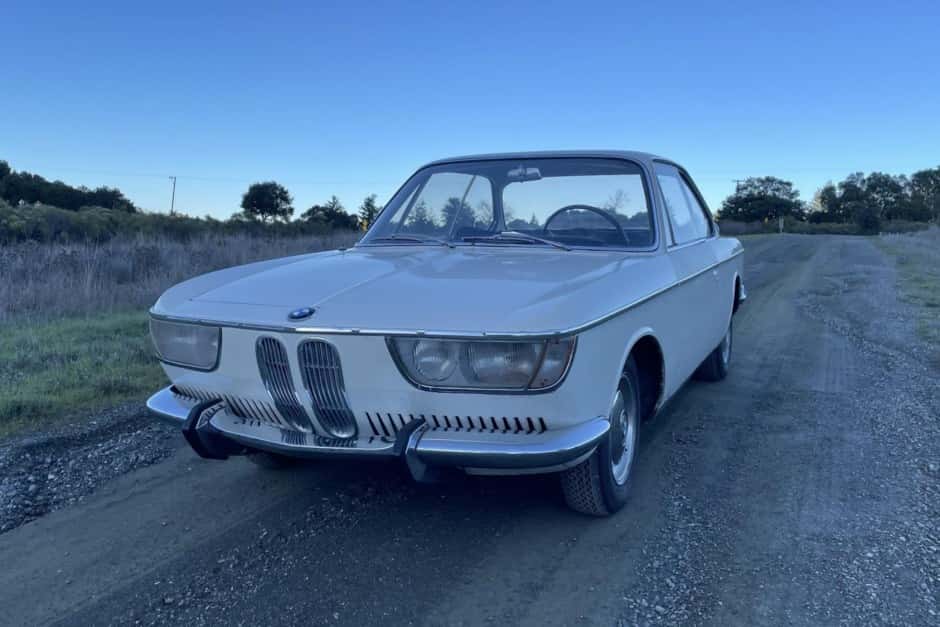 1967 BMW 2000C & 2000CS sold for $10,250