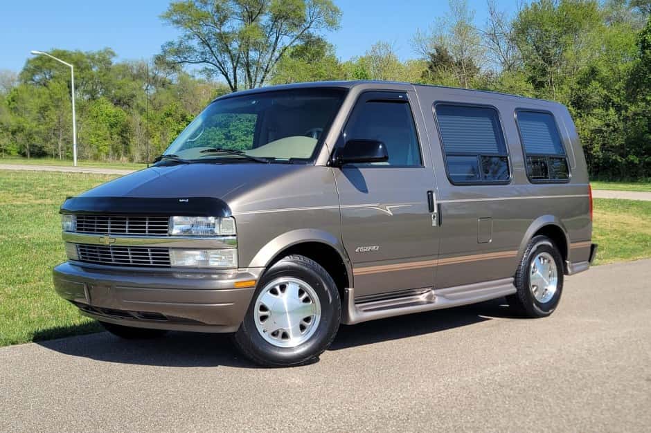 2002 Chevrolet  sold for $13,750