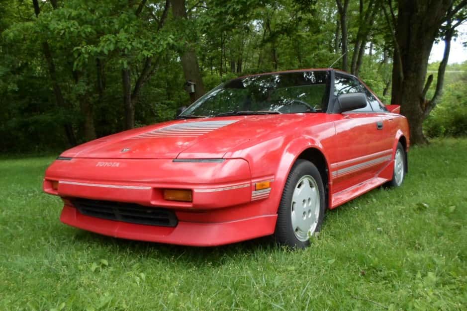 1988 Toyota AW11 MR2 sold for $9,300