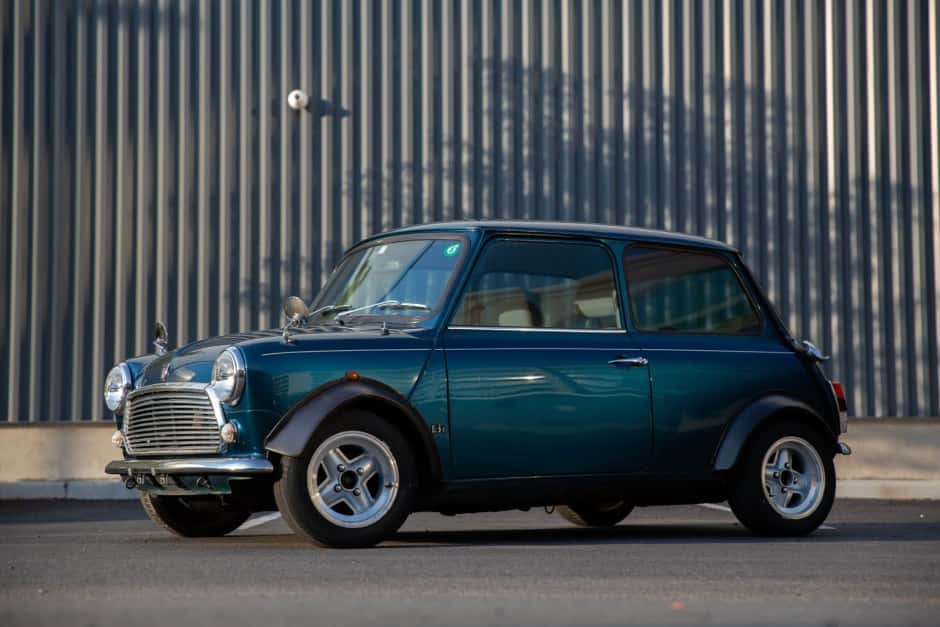 1994 Mini Mk VI & Mk VII sold for $13,916