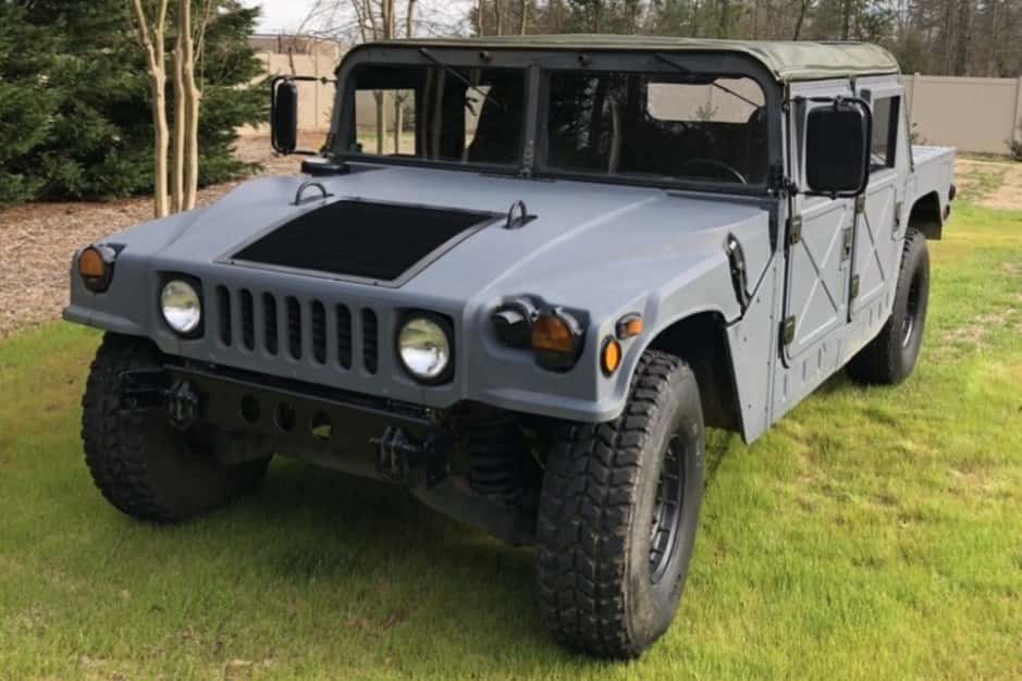 1988 Hummer HMMWV/Humvee sold for $21,000