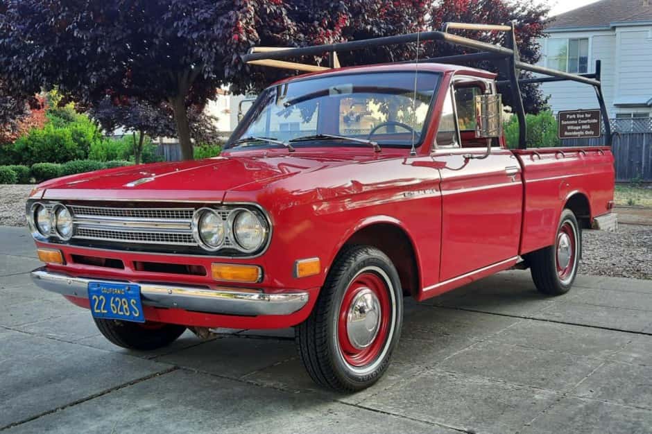 1971 Datsun Pickup sold for $8,000