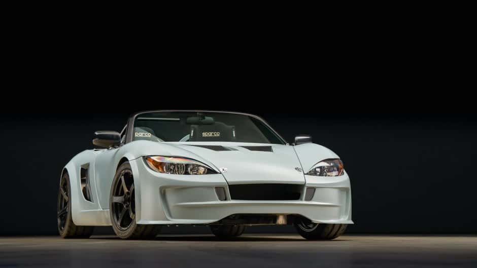 2015 Factory Five 818 sold for $25,750