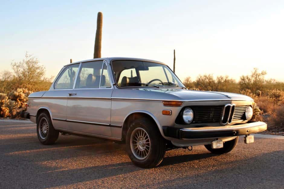 1976 BMW 2002 sold for $25,250