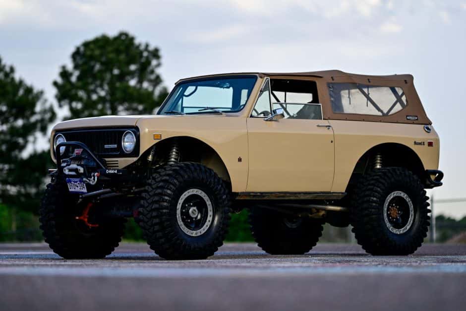 1974 International Harvester Scout sold for $52,250