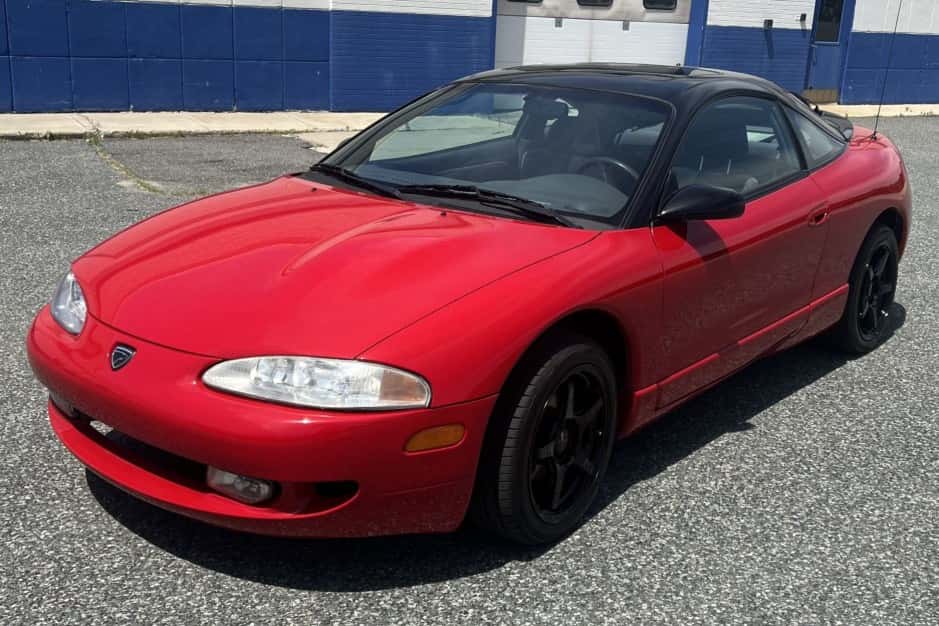1995 Mitsubishi Eclipse, Eagle Talon, & Plymouth Laser sold for $10,000