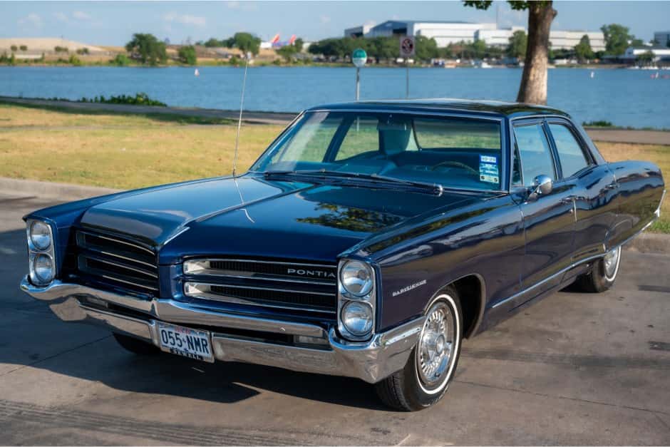 1966 Pontiac Catalina sold for $9,600