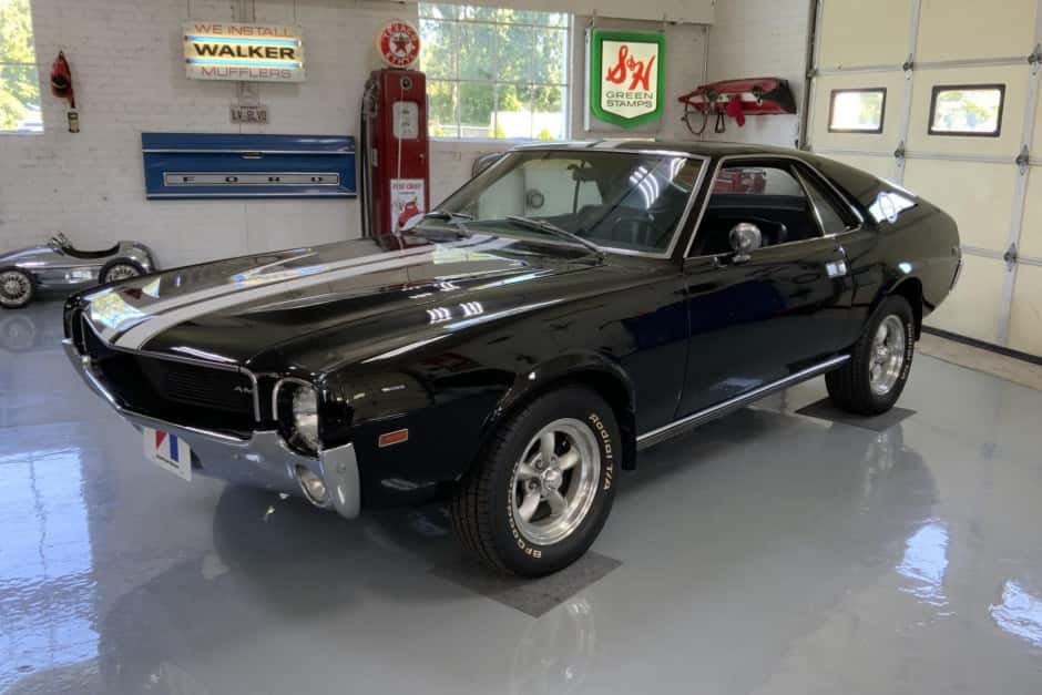 1968 AMC AMX sold for $33,250