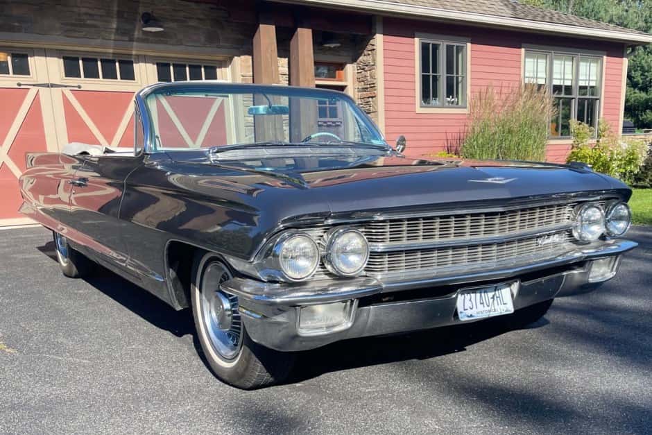 1962 Cadillac Series 62 sold for $58,000