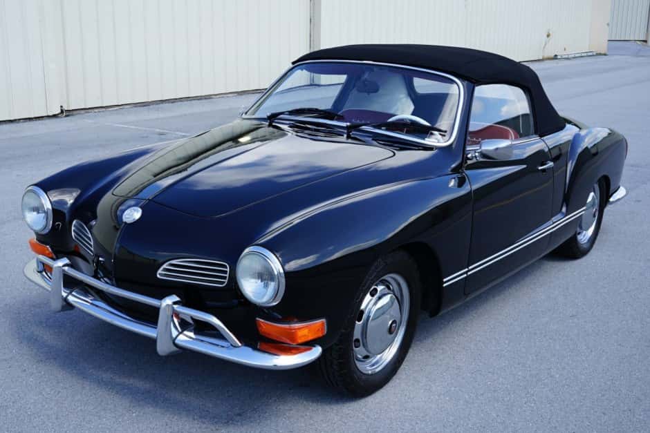 1971 Volkswagen Karmann Ghia sold for $43,500