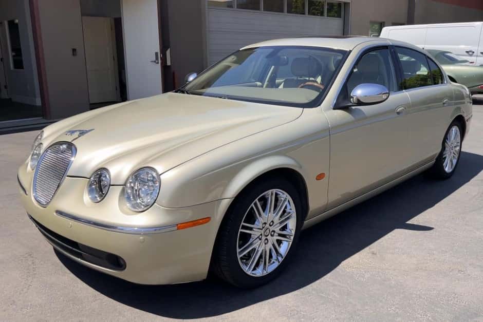 2007 Jaguar S-Type (1999-2007) sold for $13,250