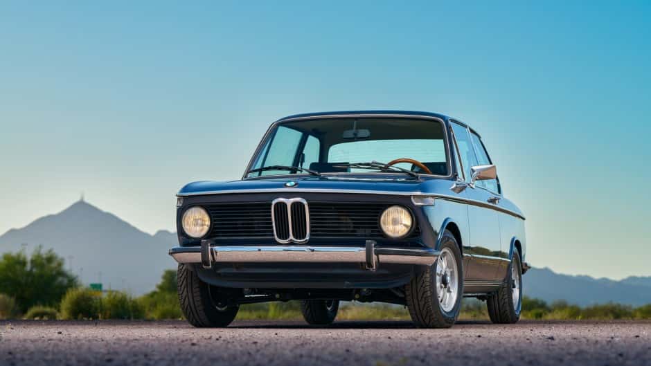 1974 BMW 2002tii sold for $38,180