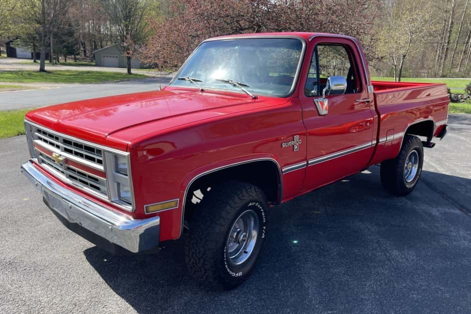 1987 Chevrolet C/K (1973-1991) sold for $32,000