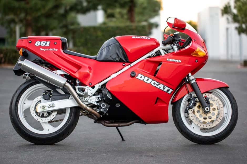 1990 Ducati 851 sold for $11,250