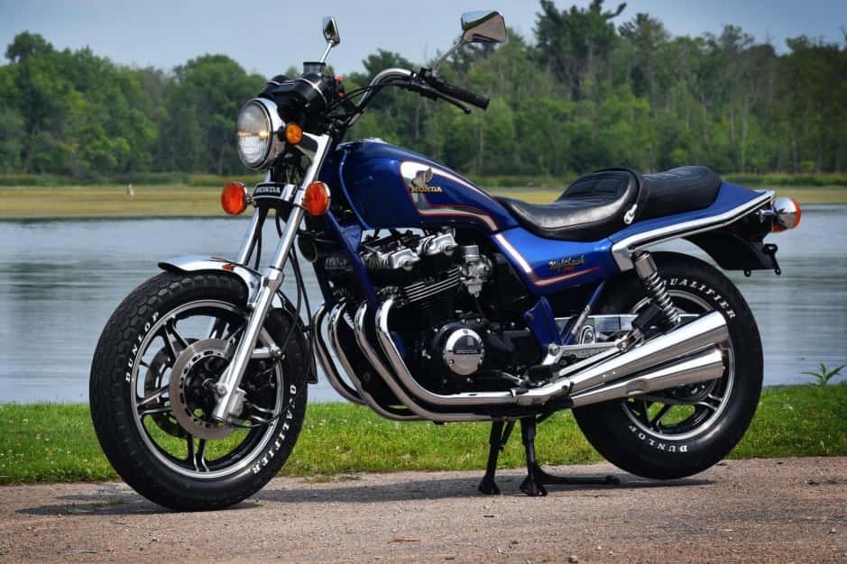 1982 Honda Nighthawk sold for $5,650