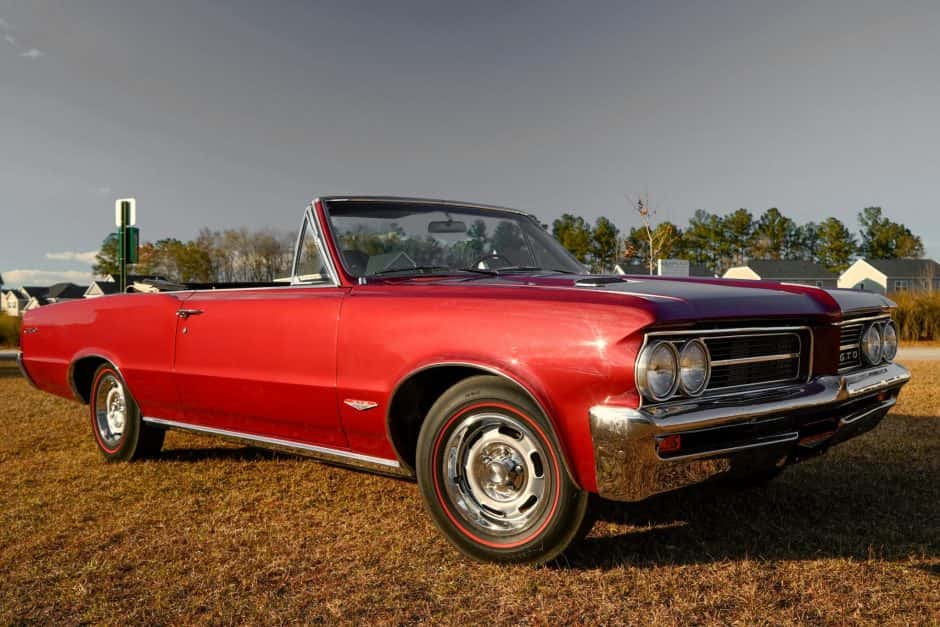 1964 Pontiac GTO sold for $44,500