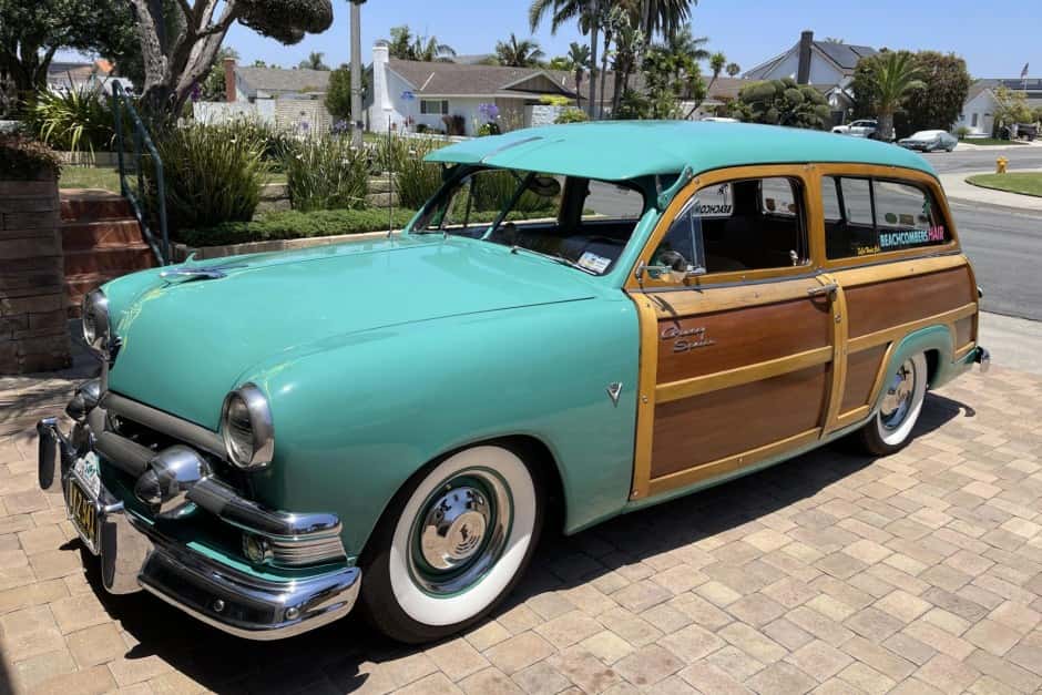 1951 Ford Country Squire sold for $40,000