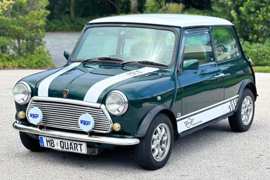 1996 Mini Mk VI & Mk VII sold for $14,000
