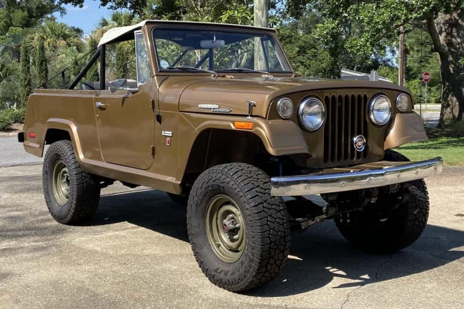 1971 Jeep Jeepster Commando sold for $18,000