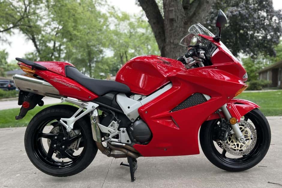 2003 Honda VF & VFR sold for $6,600