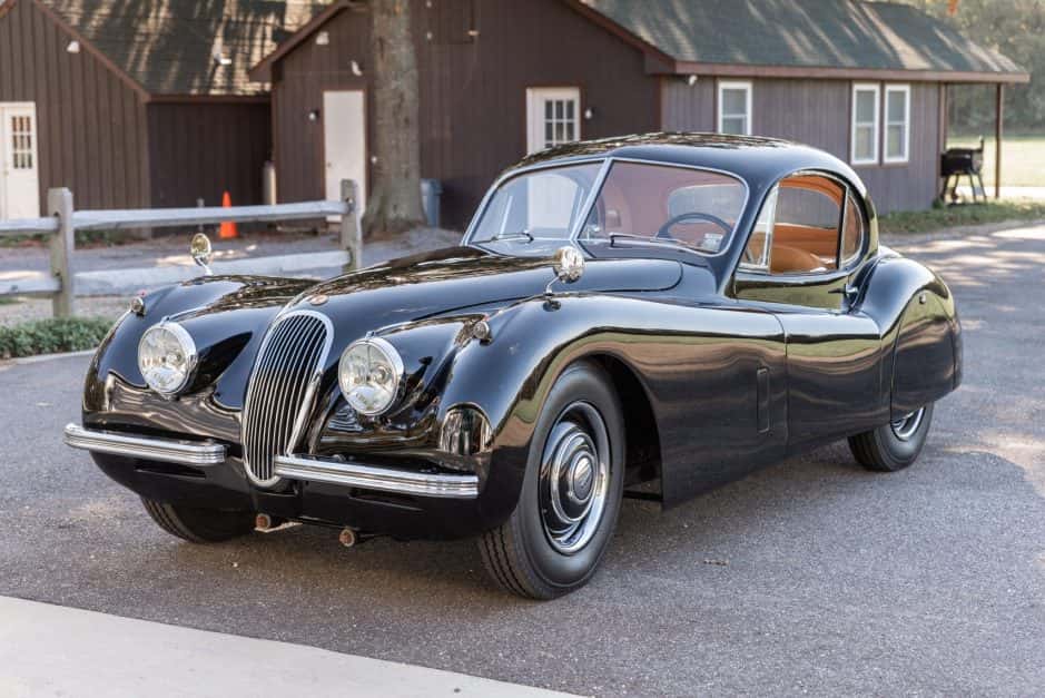 1953 Jaguar XK120 sold for $77,000