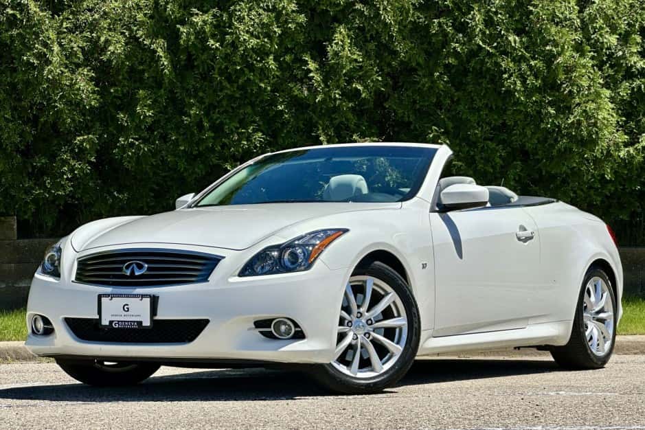 2014 Infiniti  sold for $22,856