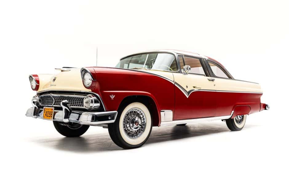 1955 Ford Crown Victoria sold for $30,250