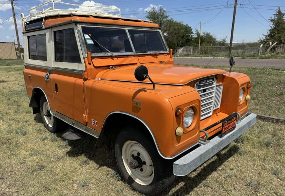 1979 Land Rover Series 88 sold for $8,700