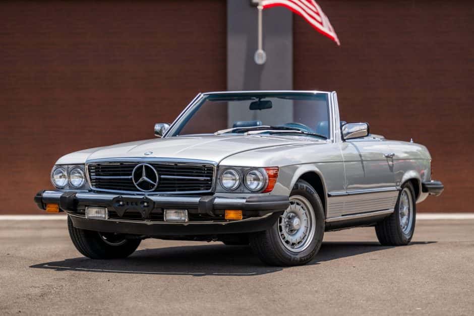 1981 Mercedes-Benz R107 SL sold for $12,600