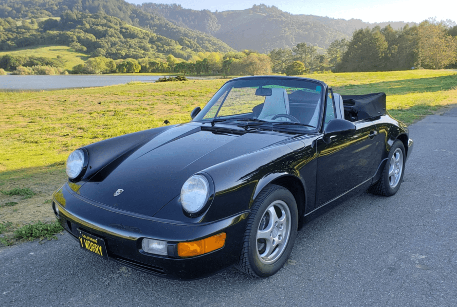 1992 Porsche 964 911 (Non-Turbo) sold for $29,000