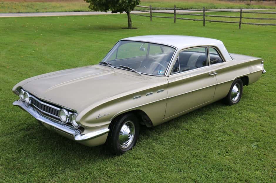 1962 Buick Special sold for $10,250
