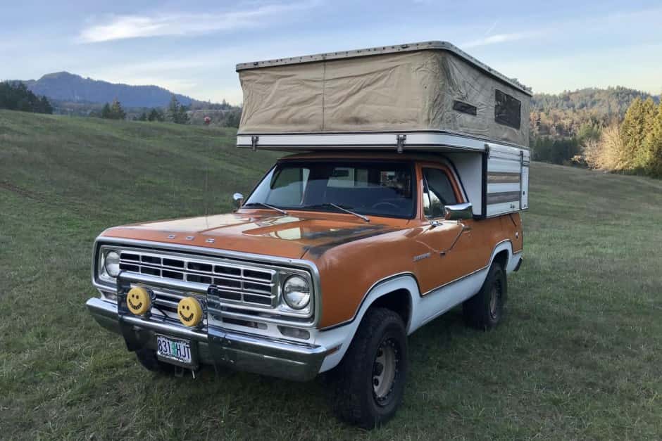 1976 Dodge Ramcharger / Plymouth Trail Duster sold for $21,250