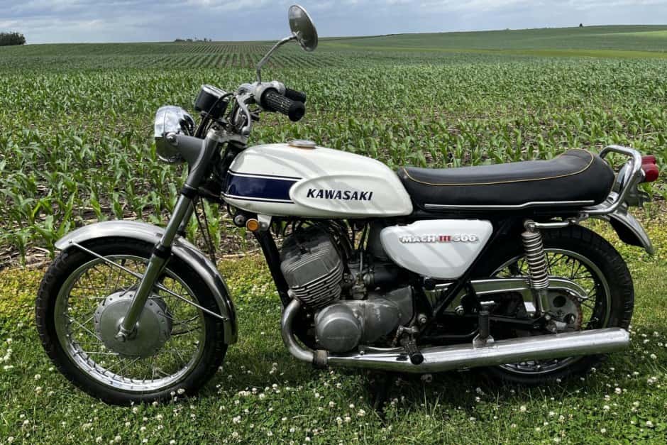 1969 Kawasaki H1 Mach III sold for $7,100