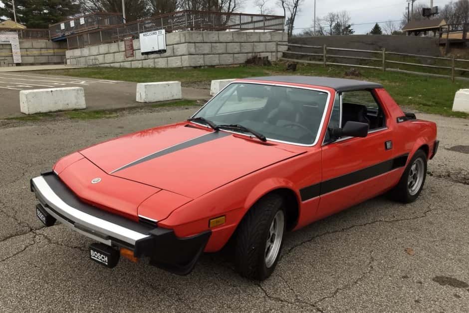 1980 Fiat X1/9 sold for $7,900