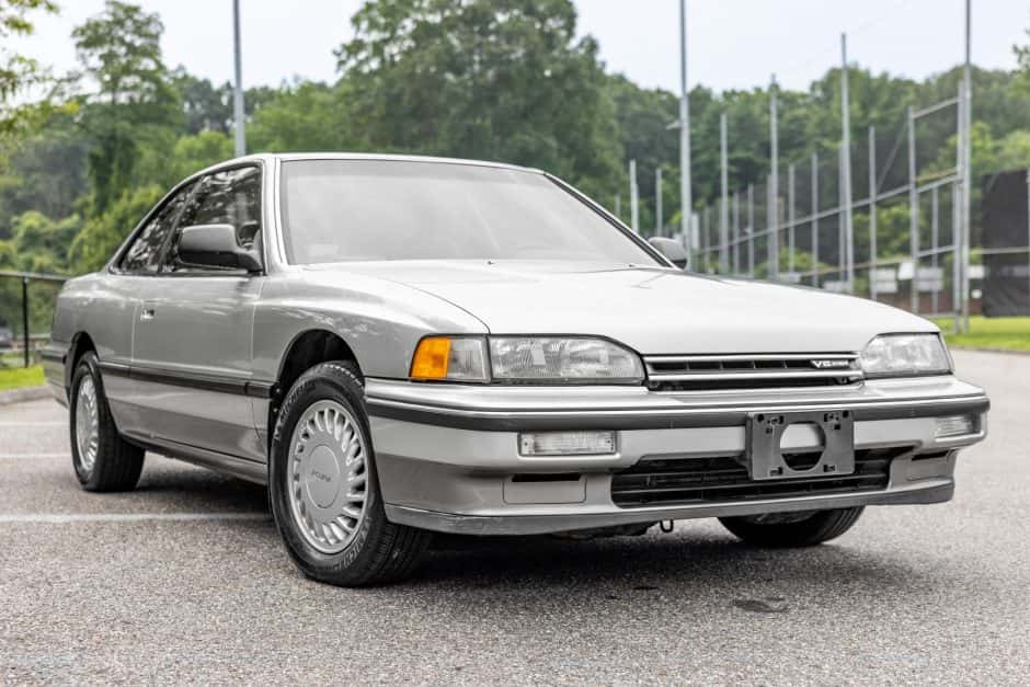 1988 Acura Legend sold for $6,650