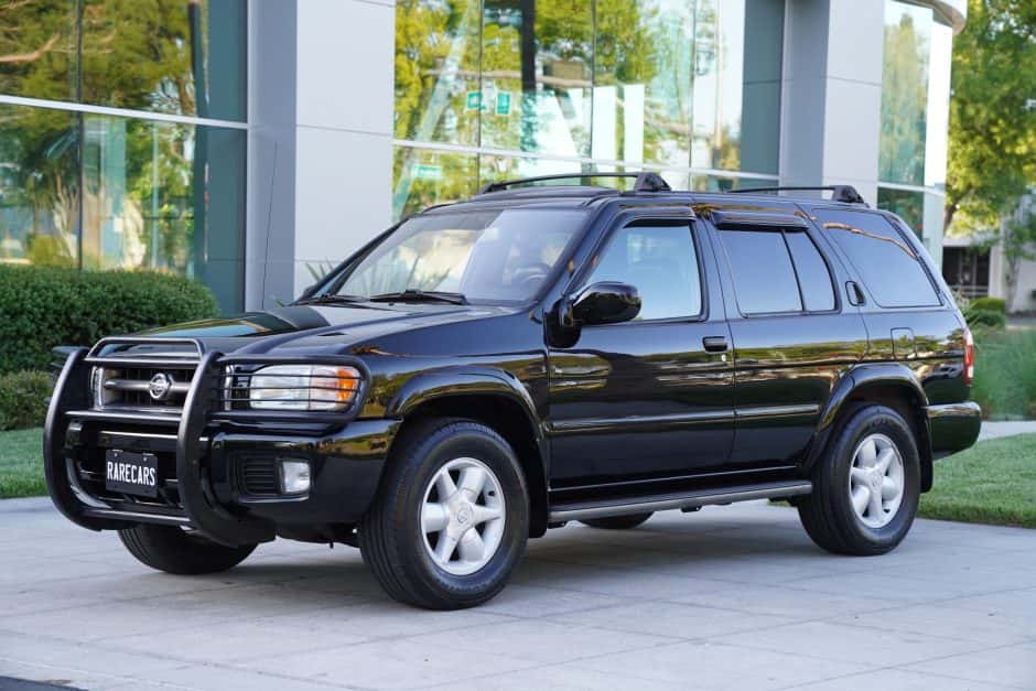 2001 Nissan Pathfinder sold for $12,500
