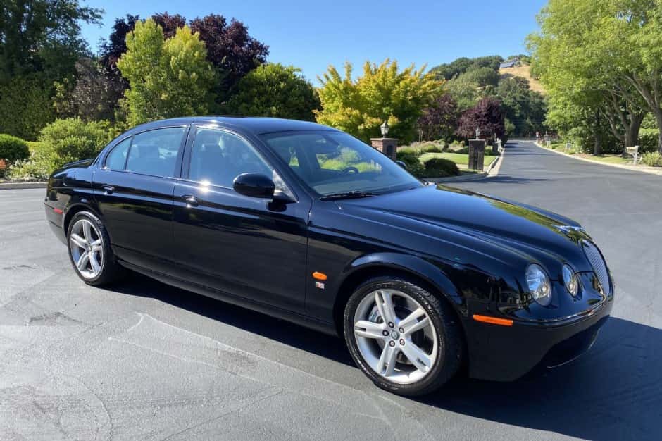 2005 Jaguar S-Type (1999-2007) sold for $12,750