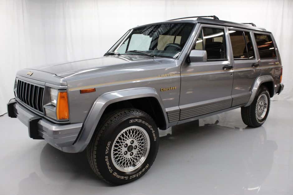 1991 Jeep XJ Cherokee sold for $12,000