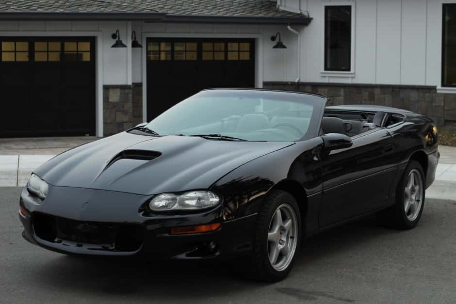 1999 Chevrolet Camaro 4th Generation 1993-2002 sold for $8,400