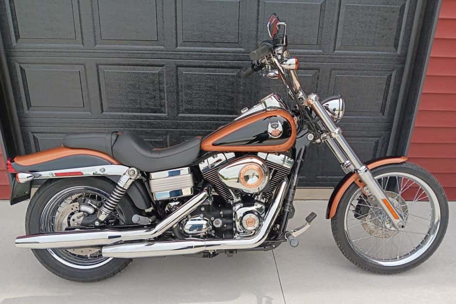 2008 Harley-Davidson Dyna sold for $12,250