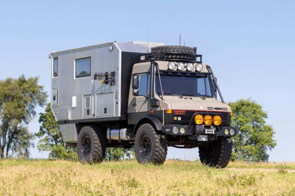 1985 Mercedes-Benz Unimog sold for $102,000