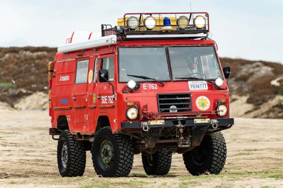 1975 Volvo  sold for $29,555