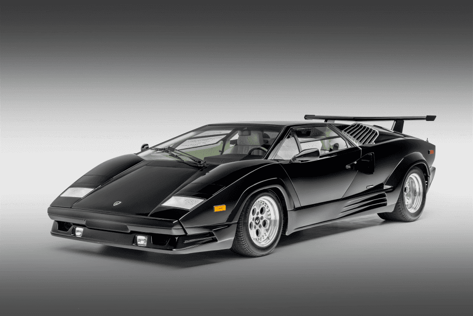 1989 Lamborghini Countach sold for $517,000