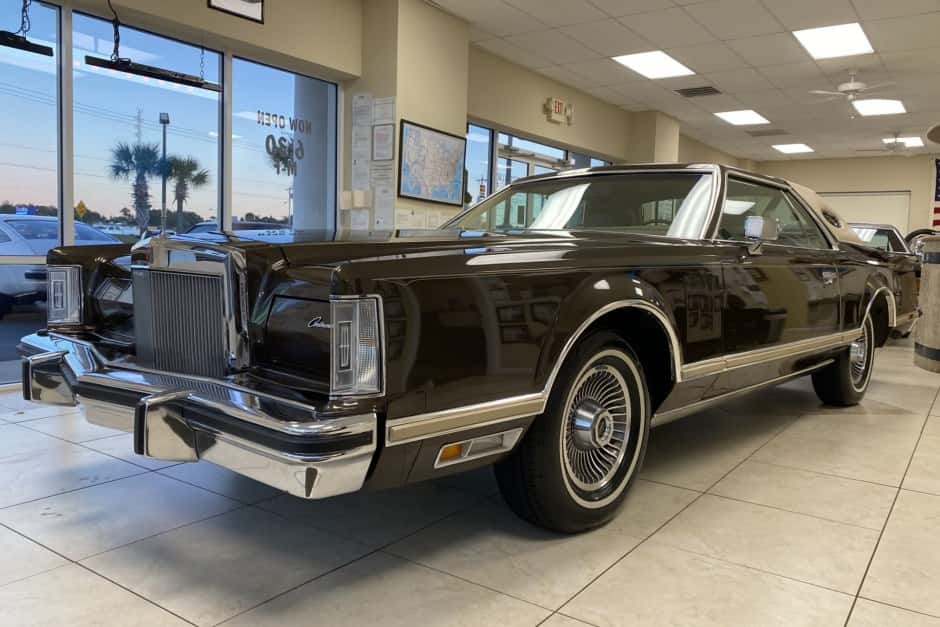 1979 Lincoln  sold for $25,000