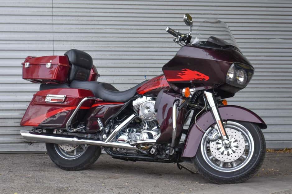 2000 Harley-Davidson Touring sold for $8,442