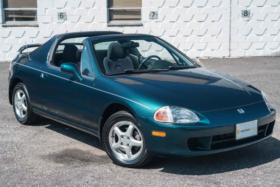 1997 Honda Civic Del Sol sold for $16,500