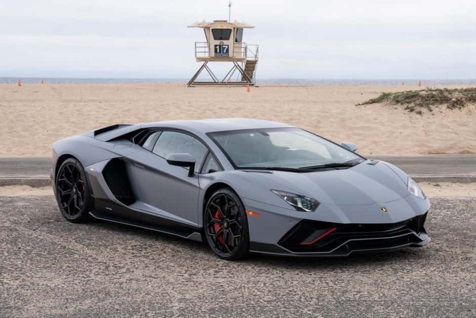 2022 Lamborghini Aventador sold for $569,000