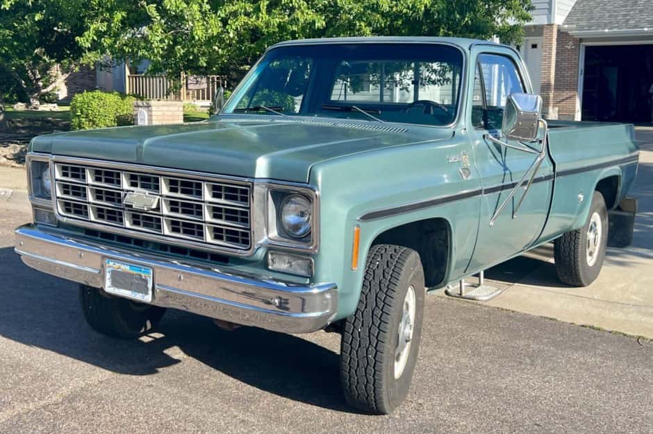 1977 Chevrolet C/K (1973-1991) sold for $25,000