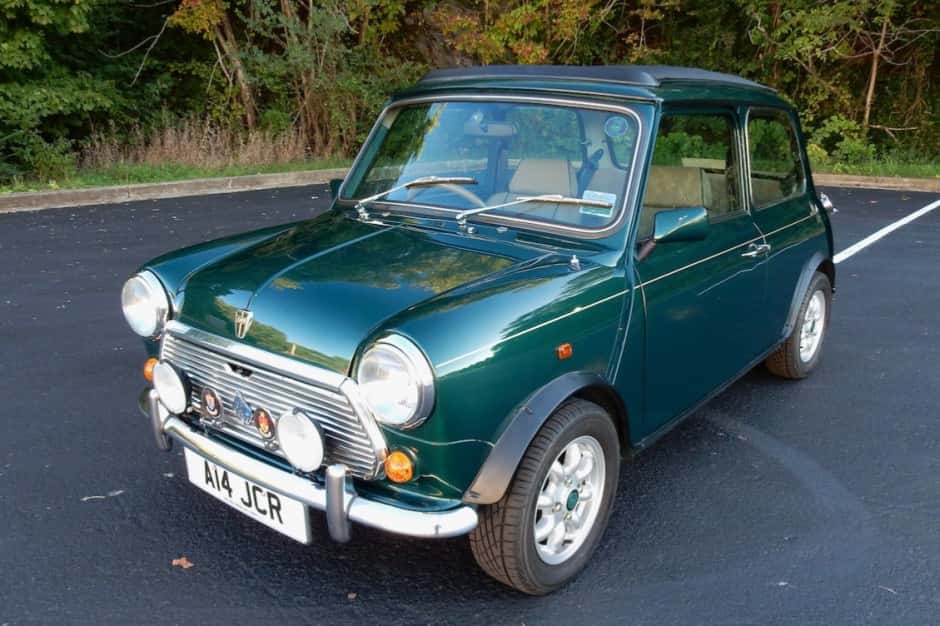 1992 Mini Mk VI & Mk VII sold for $20,000