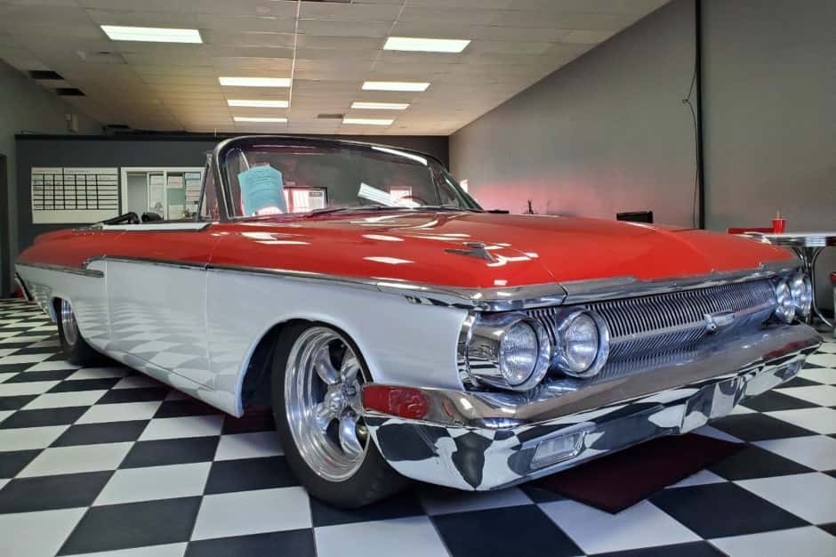 1962 Mercury Monterey sold for $19,950